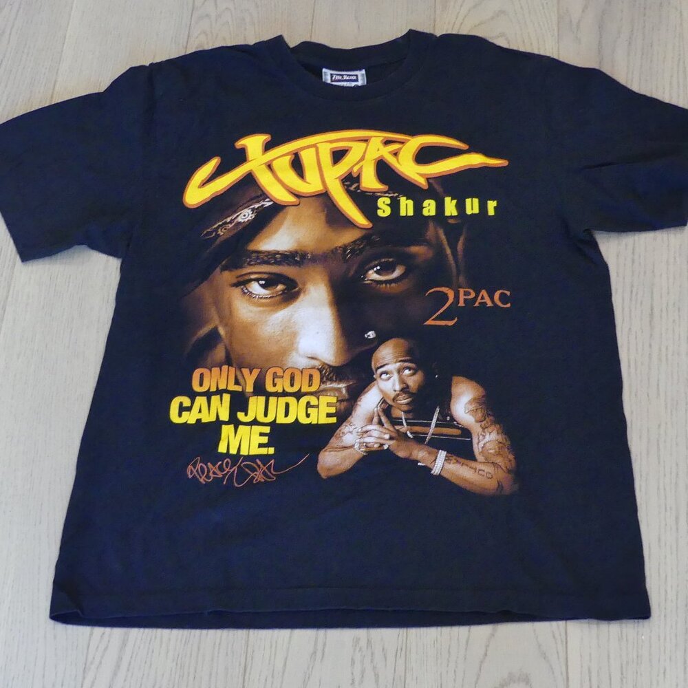 Rare Vintage Tupac Shakur 2Pac “Only God Can Judge Me” The Roxx T-Shirt Large